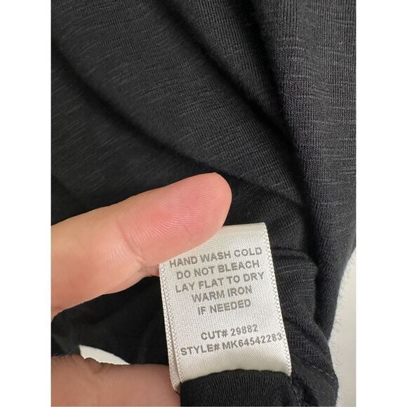 Matty M Shirt Womens Cold Shoulder Black Half Sleeve Size Small NWT - Picture 6 of 6